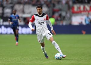 PG模拟器-英媒：利物浦对埃基蒂克初始报价7000万镑，法鹰真实要价7800万镑