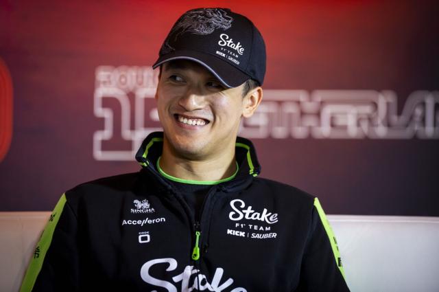 PG模拟器官网-专访周冠宇①：面对“十字路口” 全力展现最好的自己